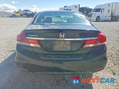 Zdjęcie 6 z 12 samochodu: 2015 HONDA CIVIC LX VIN:19XFB2F50FE116561 - miniatura
