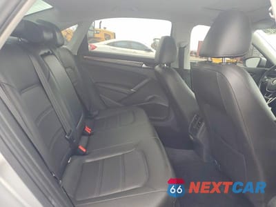 Zdjęcie 10 z 13 samochodu: 2020 VOLKSWAGEN PASSAT R-LINE VIN:1VWMA7A31LC017230 - miniatura