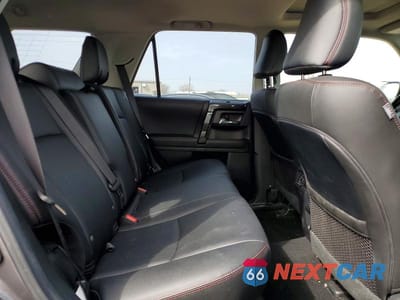 Zdjęcie 11 z 12 samochodu: 2023 TOYOTA 4RUNNER TRD OFF-ROAD PREMIUM VIN:JTERU5JR1P6155892 - miniatura