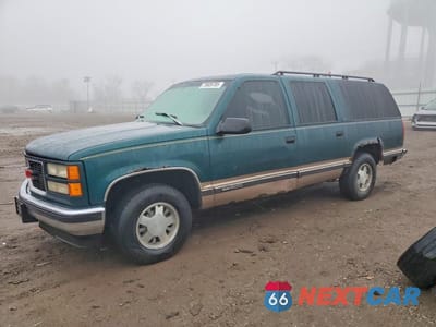 1996 GMC SUBURBAN C1500 1GKEC16R8TJ714552 - główne zdjęcie licytacji z USA - miniatura