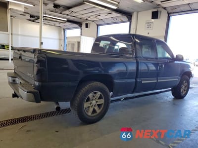 Trzecie zdjęcie samochodu z tyłu: 2003 CHEVROLET SILVERADO K1500 VIN:1GCEK19T13E302908 - miniatura