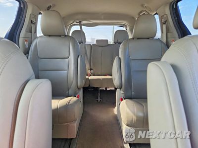 Zdjęcie 10 z 14 samochodu: 2017 TOYOTA SIENNA XLE 7-PASSENGER VIN:5TDDZ3DC4HS174210 - miniatura