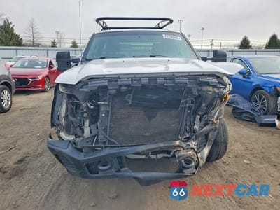 Piąte zdjęcie samochodu w środku: 2016 FORD F250 SUPER DUTY VIN:1FT7X2A69GEC16645 - miniatura