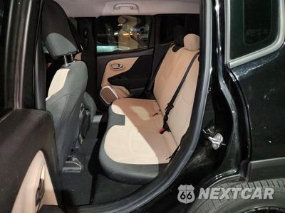 Zdjęcie 10 z 14 samochodu: 2015 JEEP RENEGADE SPORT VIN:ZACCJAAT0FPB71473 - miniatura