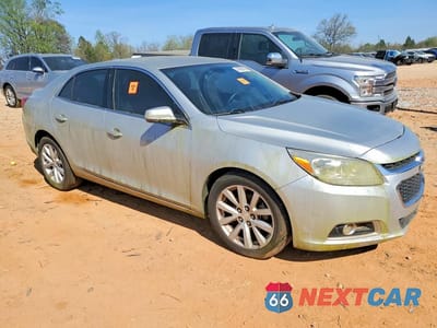 Czwarte zdjęcie samochodu z boku: 2015 CHEVROLET MALIBU 2LT VIN:1G11D5SL7FF150389 - miniatura