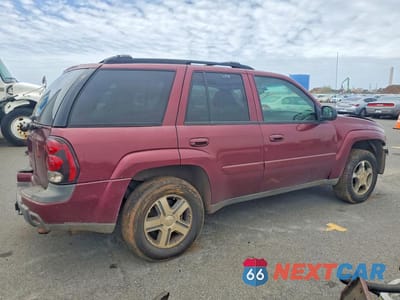 Trzecie zdjęcie samochodu z tyłu: 2005 CHEVROLET TRAILBLAZER LS VIN:1GNDT13S152341664 - miniatura