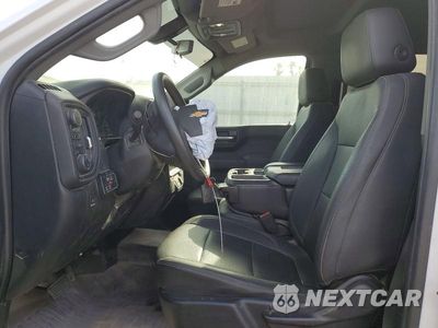 Zdjęcie 7 z 12 samochodu: 2022 CHEVROLET SILVERADO LTD K1500 VIN:1GCUYAED0NZ214307 - miniatura