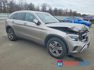 Czwarte zdjęcie samochodu z boku: 2022 MERCEDES-BENZ GLC 300 4MATIC VIN:W1N0G8EB3NV366204 - miniatura