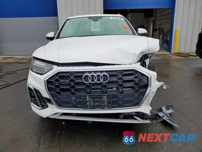 Piąte zdjęcie samochodu w środku: 2024 AUDI Q5 PREMIUM 45 VIN:WA1GAAFY4R2054282 - miniatura