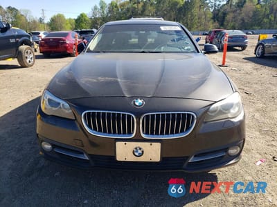 Piąte zdjęcie samochodu w środku: 2015 BMW 528 I VIN:WBA5A5C50FD513545 - miniatura