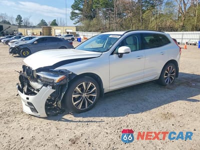 2022 VOLVO XC60 B5 MOMENTUM YV4L12RK1N1924598 - główne zdjęcie licytacji z USA - miniatura