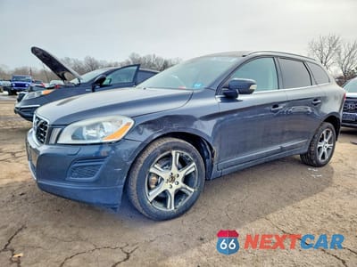 2011 VOLVO XC60 T6 YV4902DZ3B2216912 - główne zdjęcie licytacji z USA - miniatura