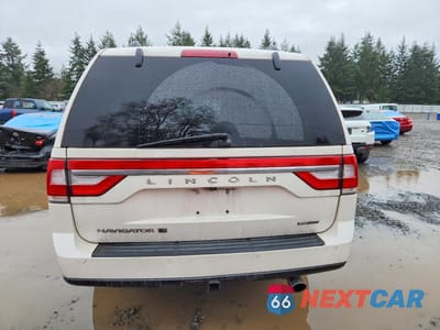 Zdjęcie 6 z 12 samochodu: 2015 LINCOLN NAVIGATOR L VIN:5LMJJ3JT3FEJ07320 - miniatura