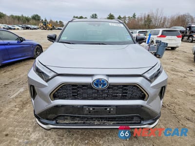Piąte zdjęcie samochodu w środku: 2024 TOYOTA RAV4 PRIME XSE VIN:JTMFB3FV1RD206765 - miniatura