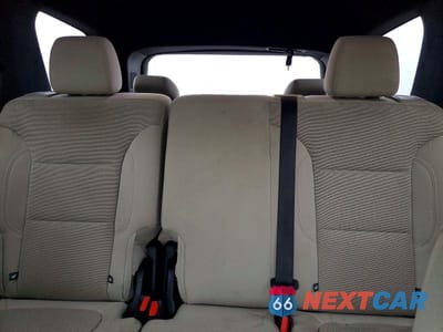 Zdjęcie 10 z 13 samochodu: 2023 CHEVROLET TRAVERSE LS VIN:1GNERFKW4PJ206157 - miniatura