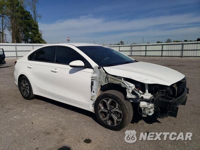 Czwarte zdjęcie samochodu z boku: 2020 KIA FORTE LXS VIN:3KPF24AD4LE237082 - miniatura