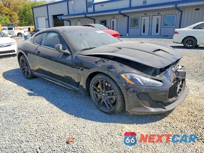 Czwarte zdjęcie samochodu z boku: 2014 MASERATI GRANTURISMO S VIN:ZAM45VLA1E0078049 - miniatura