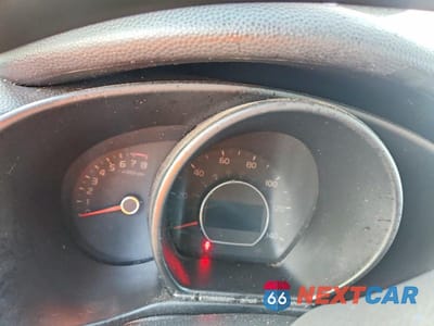 Zdjęcie 9 z 12 samochodu: 2017 KIA SOUL + VIN:KNDJP3A58H7494154 - miniatura