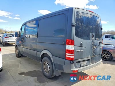 Drugie zdjęcie samochodu z przodu: 2017 MERCEDES BENZ SPRINTER 2500 VIN:WD4PE7CD7HP381426 - miniatura