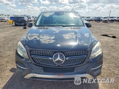 Piąte zdjęcie samochodu w środku: 2016 MERCEDES-BENZ GLE 350 VIN:4JGDA5JB3GA663526 - miniatura