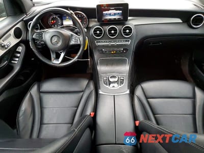 Zdjęcie 8 z 13 samochodu: 2019 MERCEDES-BENZ GLC 300 4MATIC VIN:WDC0G4KB6KV190615 - miniatura