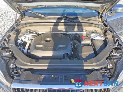 Zdjęcie 11 z 12 samochodu: 2019 VOLVO XC60 T5 INSCRIPTION VIN:LYV102DL7KB239507 - miniatura