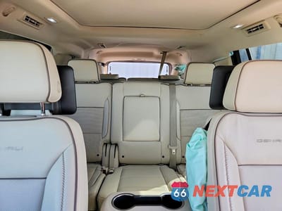 Zdjęcie 10 z 13 samochodu: 2021 GMC YUKON XL DENALI VIN:1GKS2JKL8MR303923 - miniatura