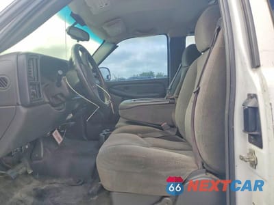 Zdjęcie 7 z 11 samochodu: 2005 CHEVROLET SILVERADO C1500 VIN:2GCEC19V451240102 - miniatura