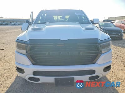 Piąte zdjęcie samochodu w środku: 2020 RAM 1500 LARAMIE VIN:1C6SRFJT3LN374756 - miniatura
