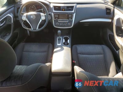 Zdjęcie 8 z 12 samochodu: 2018 NISSAN ALTIMA 2.5 S VIN:1N4AL3AP8JC166152 - miniatura