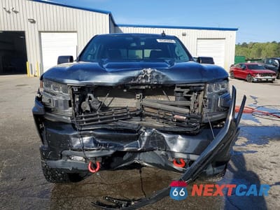Piąte zdjęcie samochodu w środku: 2020 CHEVROLET SILVERADO K1500 LT TRAIL BOSS VIN:1GCPYFEDXLZ154690 - miniatura