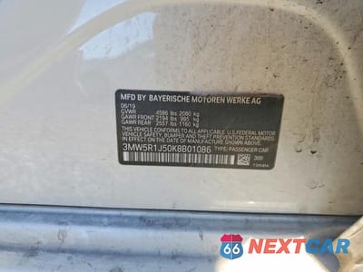 Zdjęcie 12 z 12 samochodu: 2019 BMW 330I VIN:3MW5R1J50K8B01086 - miniatura
