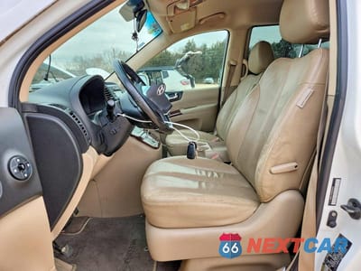 Zdjęcie 7 z 14 samochodu: 2008 HYUNDAI ENTOURAGE GLS VIN:KNDMC233386053102 - miniatura