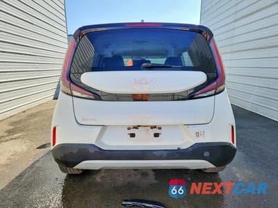 Zdjęcie 6 z 13 samochodu: 2023 KIA SOUL LX VIN:KNDJ23AU3P7852278 - miniatura