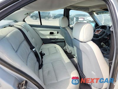 Zdjęcie 10 z 11 samochodu: 1997 BMW 318 I VIN:WBACC9328VEE56697 - miniatura