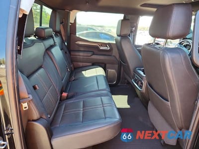 Zdjęcie 10 z 12 samochodu: 2025 CHEVROLET SILVERADO K1500 HIGH COUNTRY VIN:1GCUKJEL8SZ102049 - miniatura