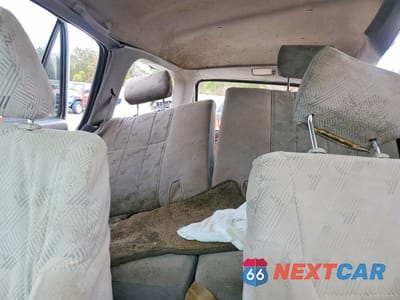 Zdjęcie 10 z 13 samochodu: 2001 TOYOTA 4RUNNER VIN:JT3HN86R210348882 - miniatura