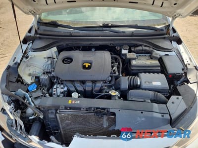 Zdjęcie 11 z 12 samochodu: 2019 HYUNDAI ELANTRA SE VIN:5NPD74LF6KH437933 - miniatura