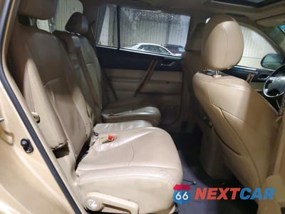 Zdjęcie 11 z 12 samochodu: 2011 TOYOTA HIGHLANDER VIN:5TDDK3EH9BS075355 - miniatura