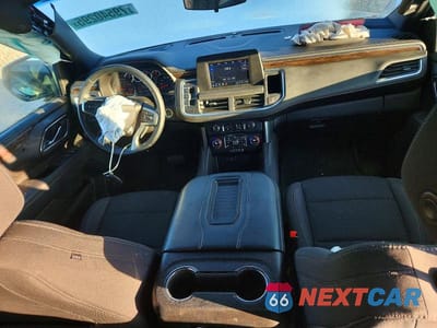 Zdjęcie 8 z 12 samochodu: 2023 CHEVROLET SUBURBAN K1500 LS VIN:1GNSKBKD0PR210450 - miniatura