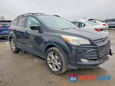 Czwarte zdjęcie samochodu z boku: 2013 FORD ESCAPE SE VIN:1FMCU0GX2DUC32422 - miniatura