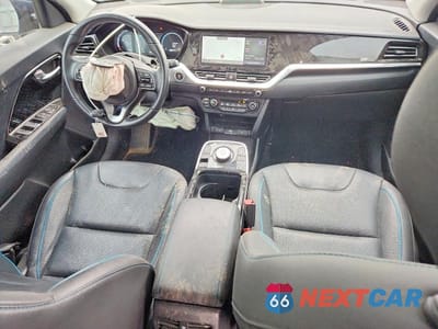 Zdjęcie 8 z 13 samochodu: 2021 KIA NIRO EV EX PREMIUM VIN:KNDCE3LGXM5099122 - miniatura