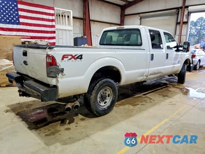 Trzecie zdjęcie samochodu z tyłu: 2015 FORD F350 SUPER DUTY VIN:1FT8W3BT6FEA32943 - miniatura