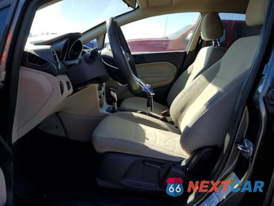 Zdjęcie 7 z 11 samochodu: 2017 FORD FIESTA SE VIN:3FADP4BJ6HM140420 - miniatura