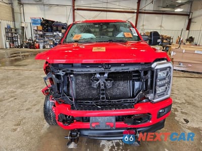 Piąte zdjęcie samochodu w środku: 2023 FORD F350 SUPER DUTY VIN:1FT8W3BN6PEC40937 - miniatura