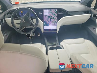Zdjęcie 8 z 14 samochodu: 2020 TESLA MODEL X VIN:5YJXCBE23LF249393 - miniatura