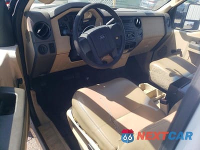 Zdjęcie 8 z 12 samochodu: 2008 FORD F350 SUPER DUTY UTILITY / SERVICE TRUCK VIN:1FDWF30538EC98513 - miniatura