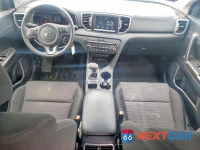 Zdjęcie 8 z 11 samochodu: 2017 KIA SPORTAGE LX VIN:KNDPMCAC1H7160226 - miniatura