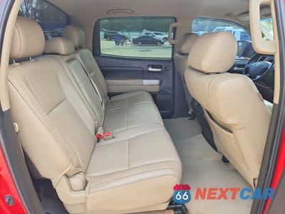 Zdjęcie 10 z 13 samochodu: 2007 TOYOTA TUNDRA LIMITED VIN:5TBEV58107S465718 - miniatura
