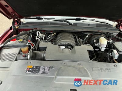 Zdjęcie 7 z 11 samochodu: 2020 GMC YUKON XL DENALI VIN:1GKS2HKJ6LR241329 - miniatura